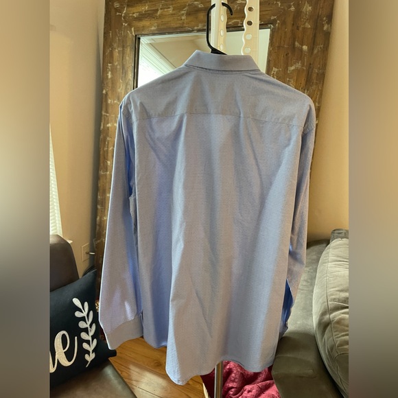 Armani Shirt! - Picture 5 of 6